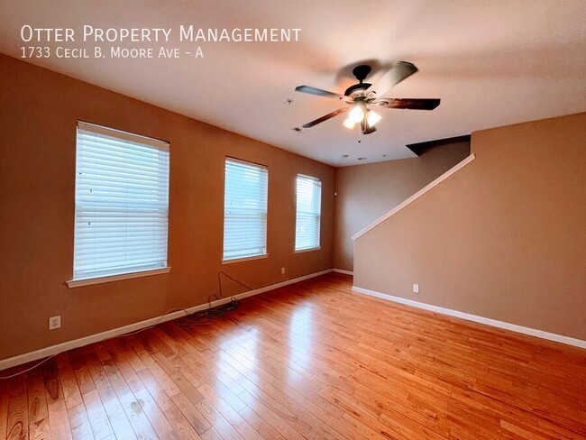 Building Photo - Spacious 3B/2.5BA with Modern Comforts – C...