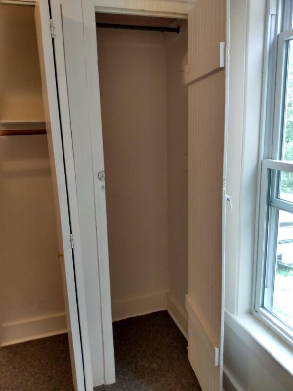 Building Photo - 252 Union St