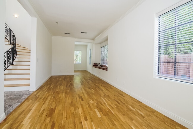 Building Photo - 17721 San Jose St