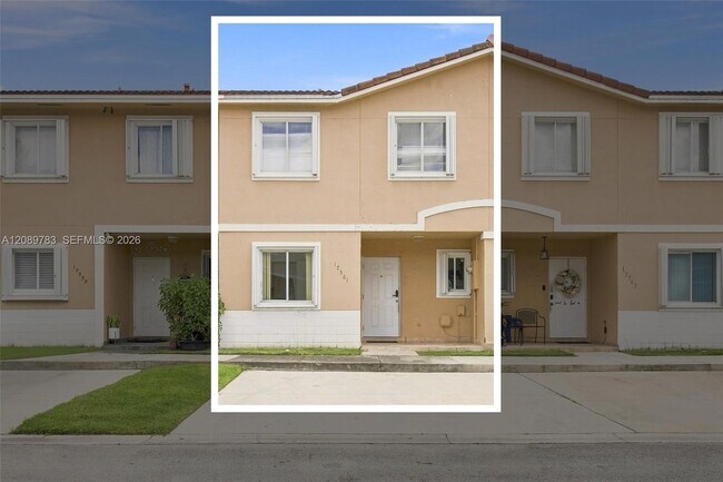 Building Photo - 17561 SW 140th Ct