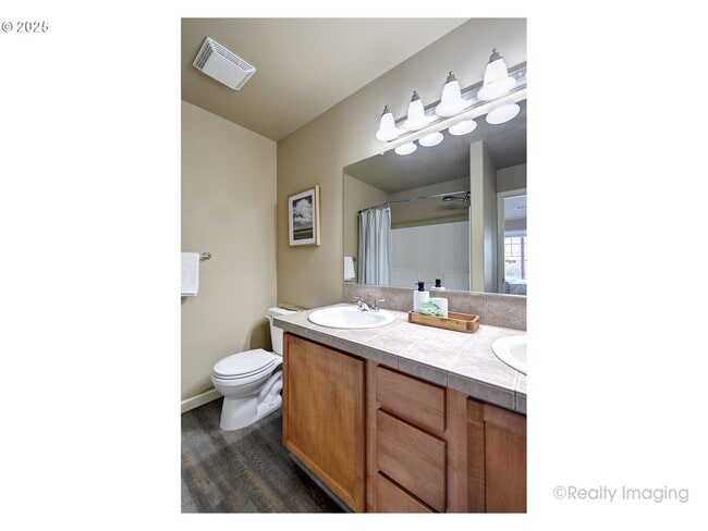 Building Photo - Evergreen Park Townhouse