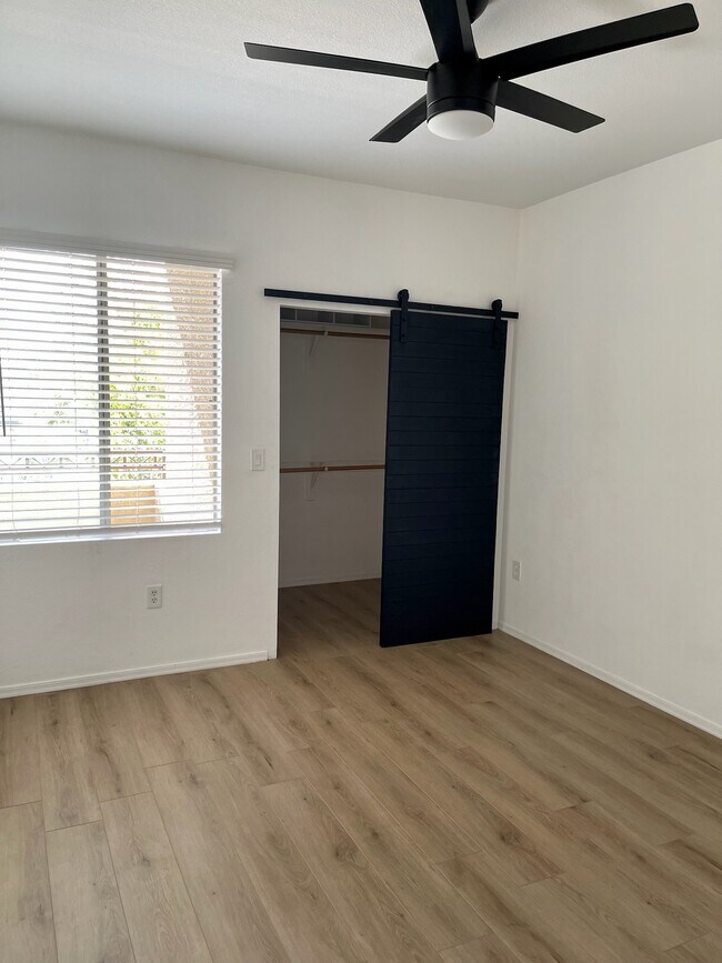 Building Photo - 18416 N Cave Creek Rd