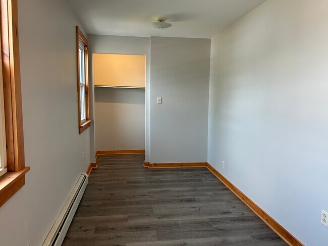 Building Photo - 239 N Main St