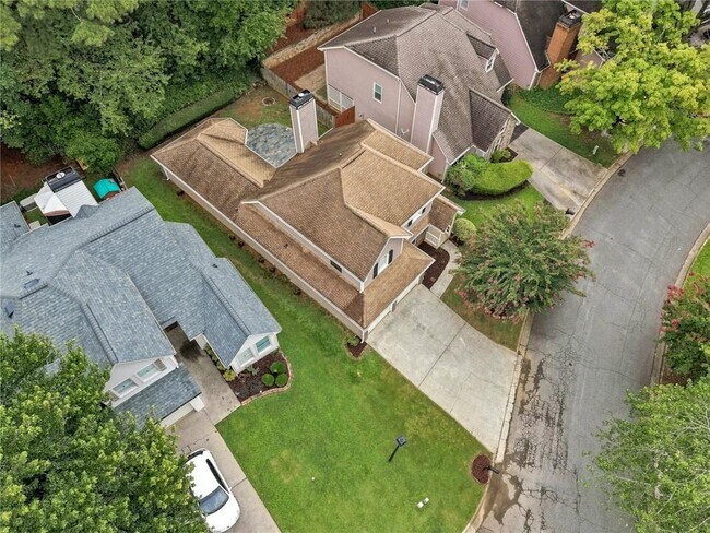 Building Photo - 5527 Bridge Pointe Dr