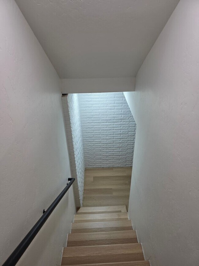 Building Photo - 3 Bed 2 Bath condo in Bozeman