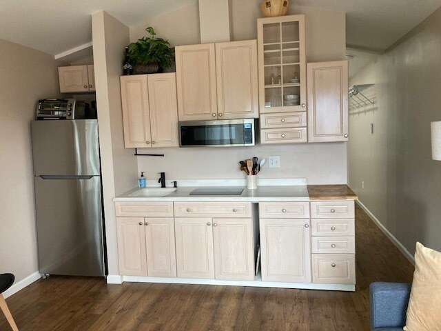 Kitchenette - 13 Cherry Top Trl