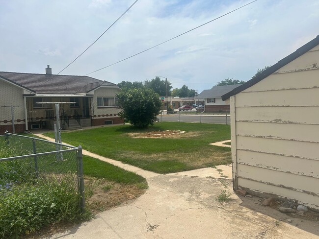 Building Photo - 3 Bedroom Home in Frederick - Available Now!