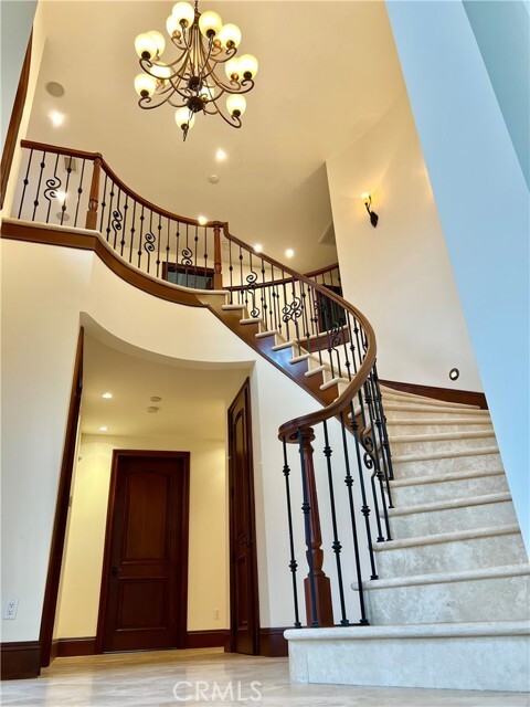 Building Photo - 264 Santa Isabel Ave