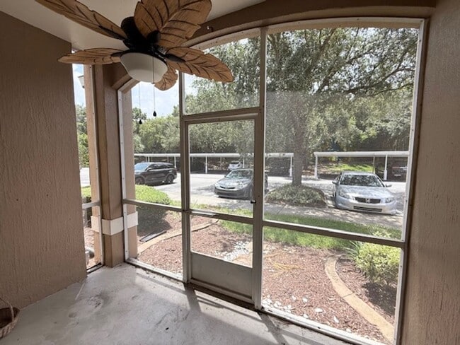 Building Photo - Ground-Level 3-Bedroom Condo in the Gated ...