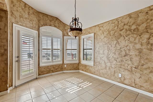 Building Photo - 2046 Pontchartrain Dr