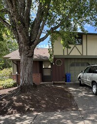 Building Photo - 1293 City View St