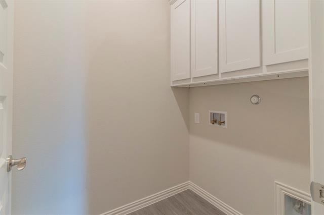 Building Photo - 216 Painted Trl