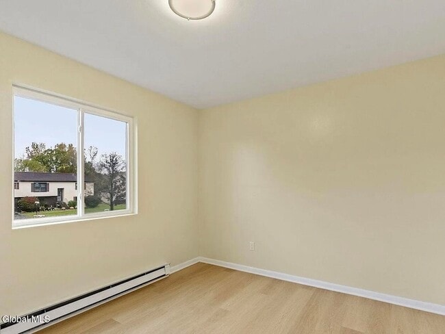 Building Photo - 19 Harvest Way