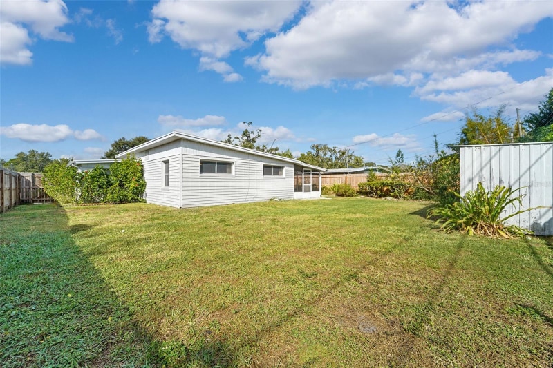 Building Photo - 10949 105th St