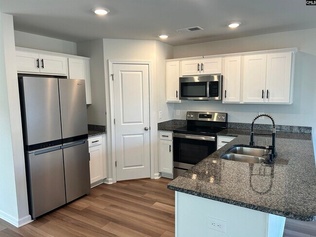 Building Photo - 1449 Tanreall Dr