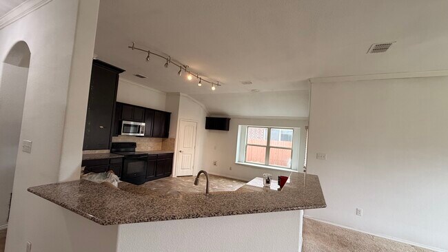 Building Photo - 2104 Long Forest Rd