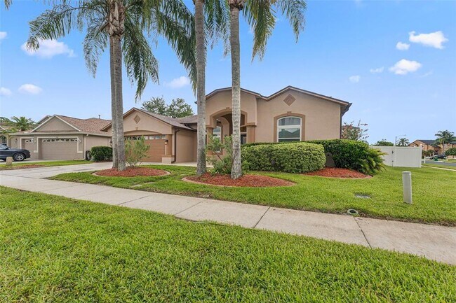 Building Photo - 25946 Buckthorn Ave