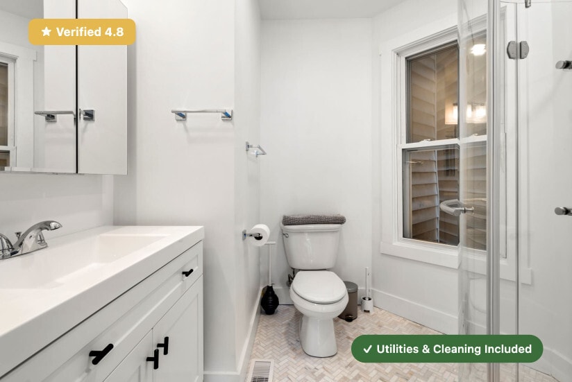 Building Photo - Furnished Private Bedroom in South Boston