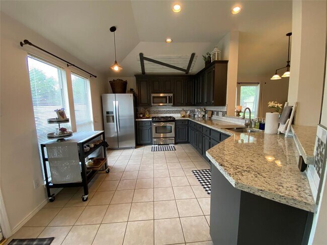 Building Photo - 15306 Bronze Leaf Ct