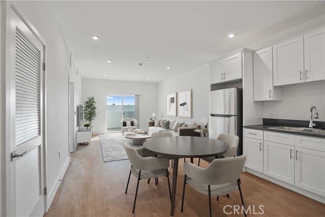 Building Photo - 8750 Sepulveda Blvd