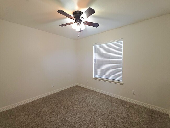 Building Photo - Ready to Move Into Your Dream Rental Home?