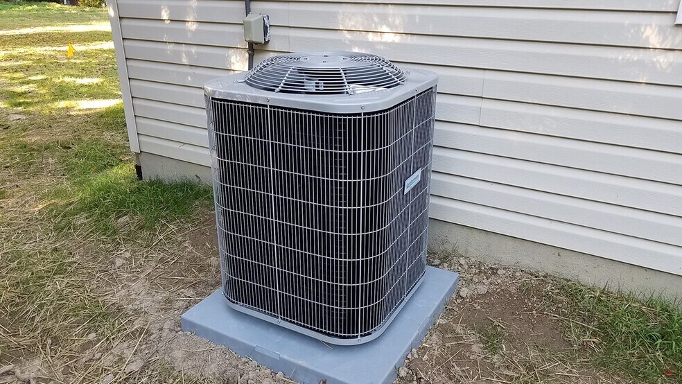 Energy efficient heat pump for central heat and AC - 523 Stoney Mountain Rd