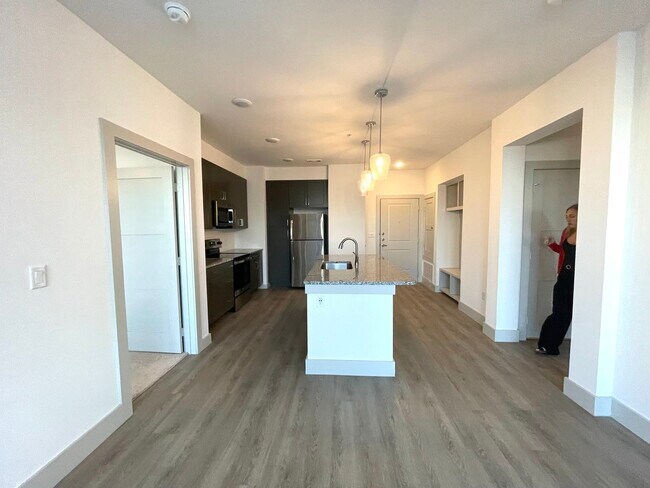 Building Photo - 4320 S Legacy Dr