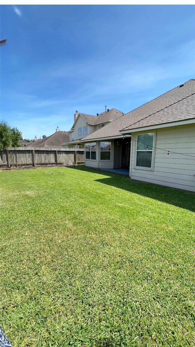 Building Photo - 20326 Linshire Dr
