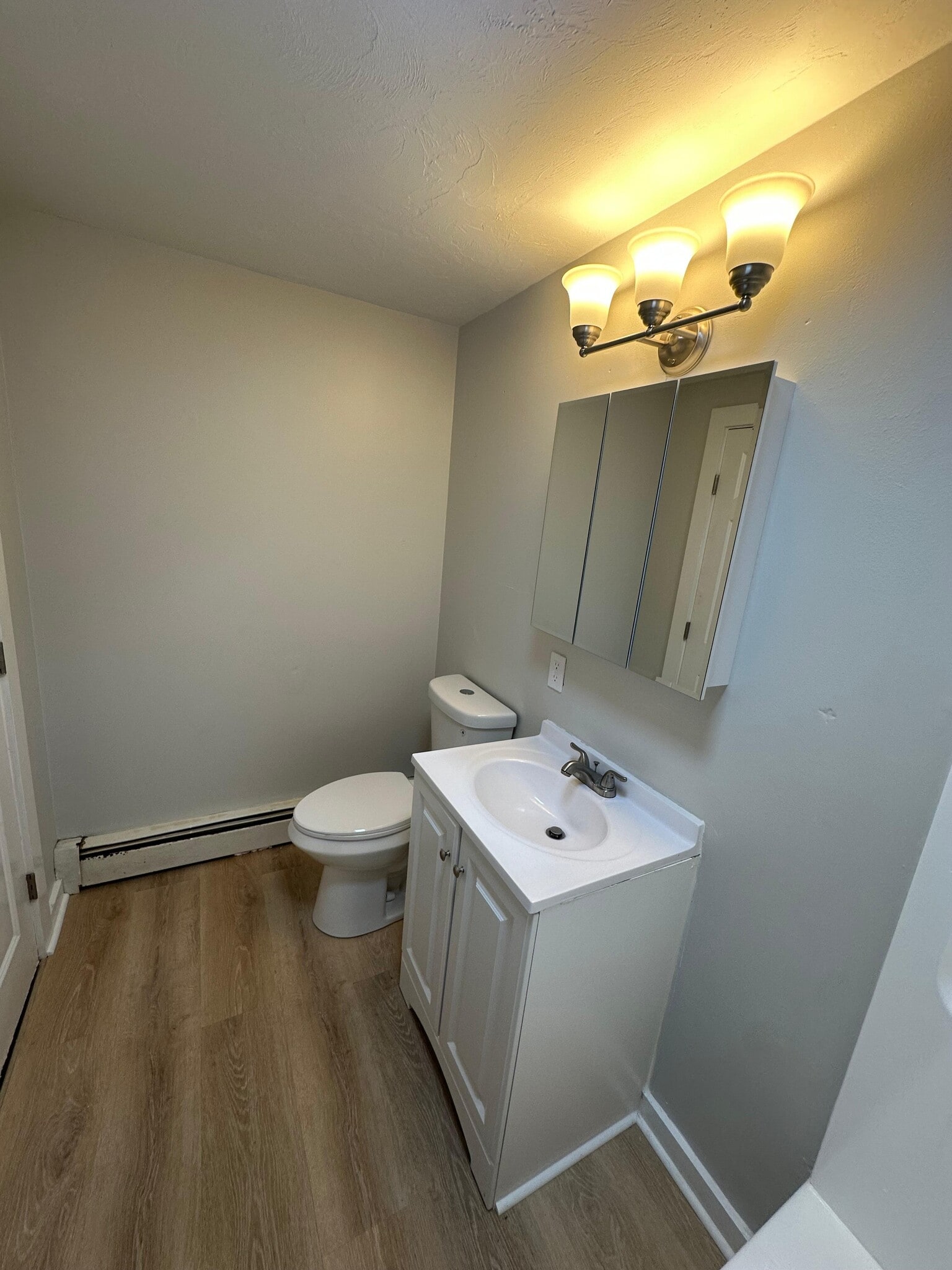 Bathroom - 109 Prichard St