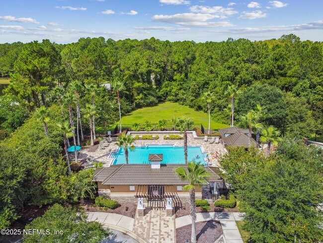Building Photo - 263 Stonewell Dr