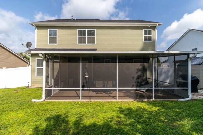 Building Photo - 1416 Madison Oaks Rd