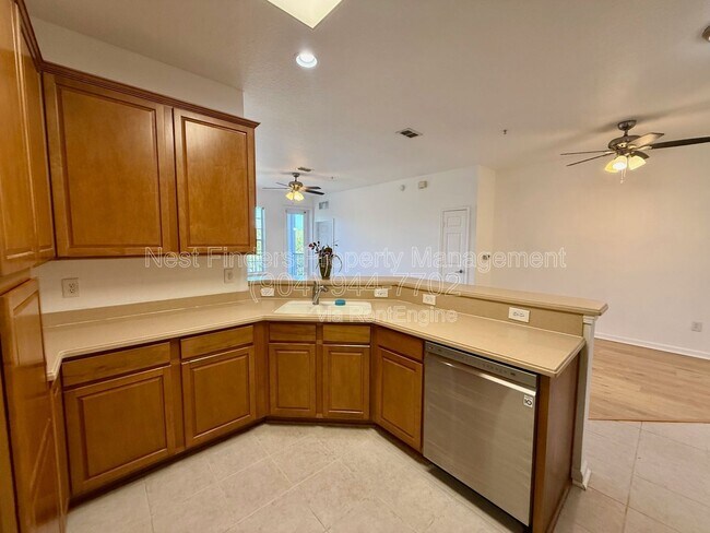 Building Photo - 11251 Campfield Dr