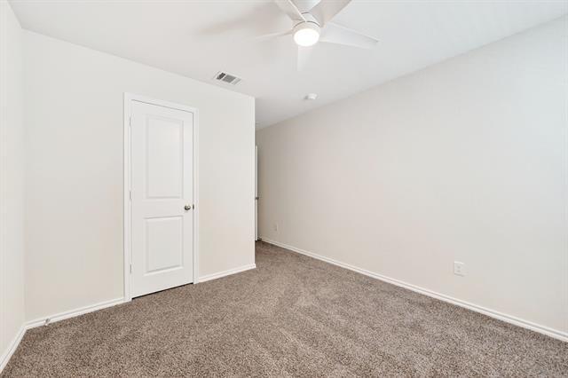 Building Photo - 908 Hay Loft Ln