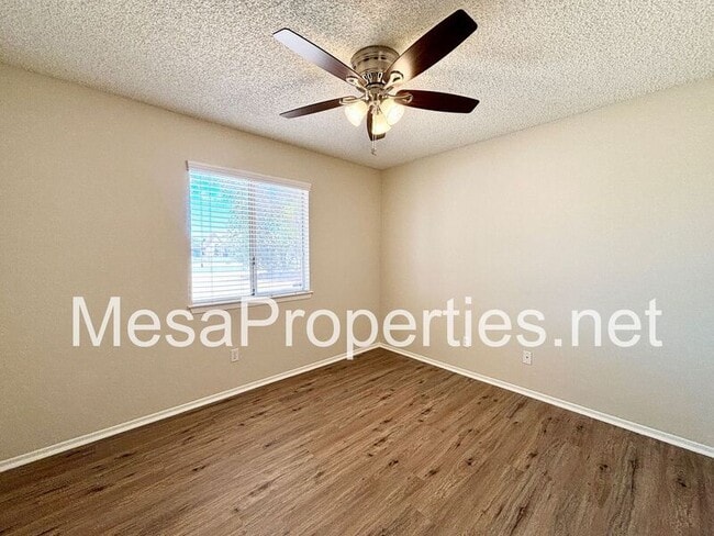 Building Photo - 22854 Itasca Rd