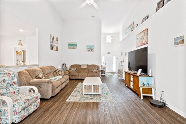 Building Photo - Spacious Home in Barons Bluff North