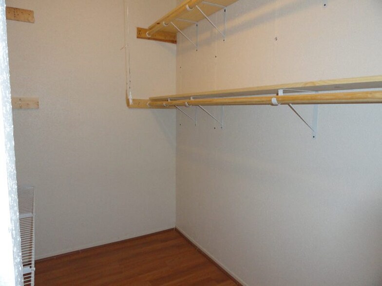 Building Photo - 9522 Pagewood Ln