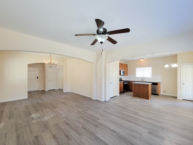 Building Photo - 21818 Grassy Hill Ln