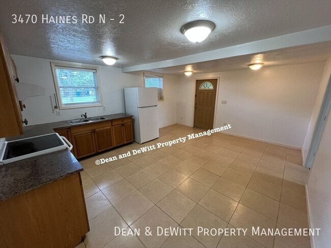 Building Photo - 3470 Haines Rd N