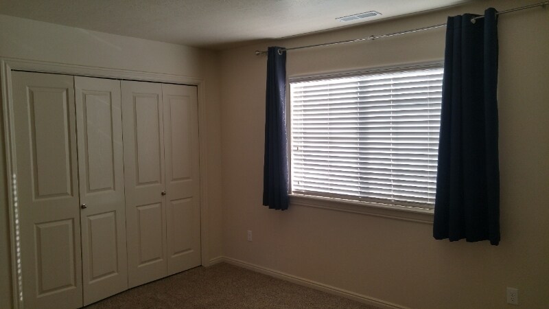 Building Photo - 1672 E 450 N