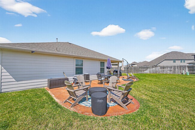 Building Photo - 15202 Davan Springs Dr