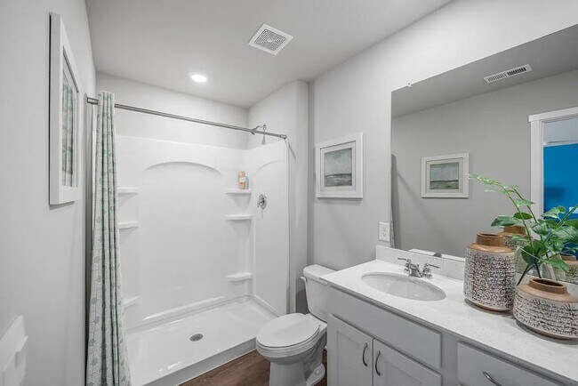 Building Photo - 4148 Glenview St