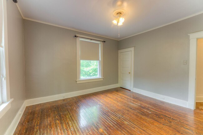 Building Photo - JULY MOVE IN SPECIAL - 1/2 OFF FIRST MONTH...