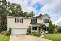 Building Photo - Coming Soon: 4BR Fredericksburg Home with ...