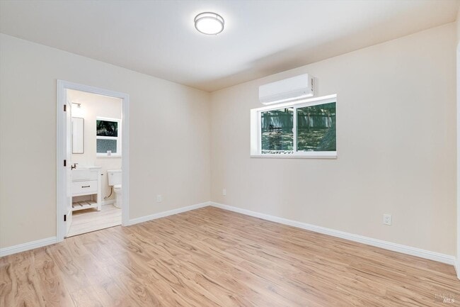 Building Photo - 9342 Chalk Hill Rd
