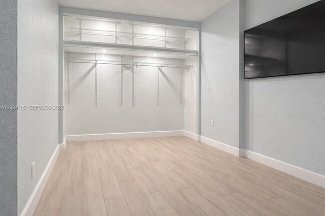 Building Photo - 11369 NW 73rd Terrace