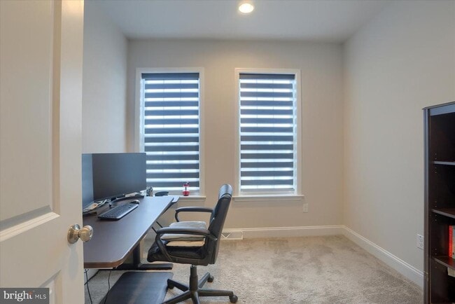 Building Photo - 3219 Wayland Rd