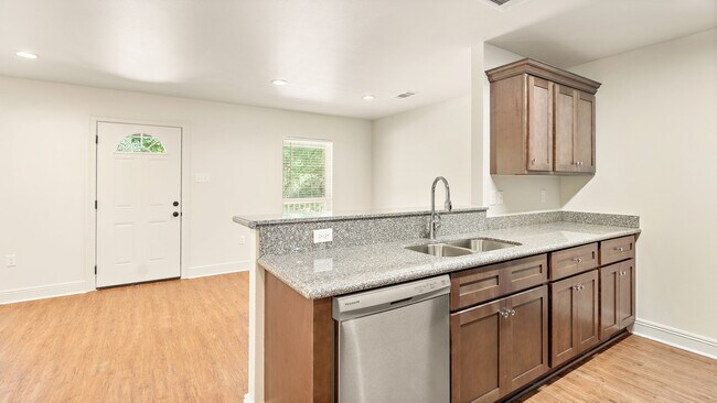 Building Photo - 41310 Brown Rd