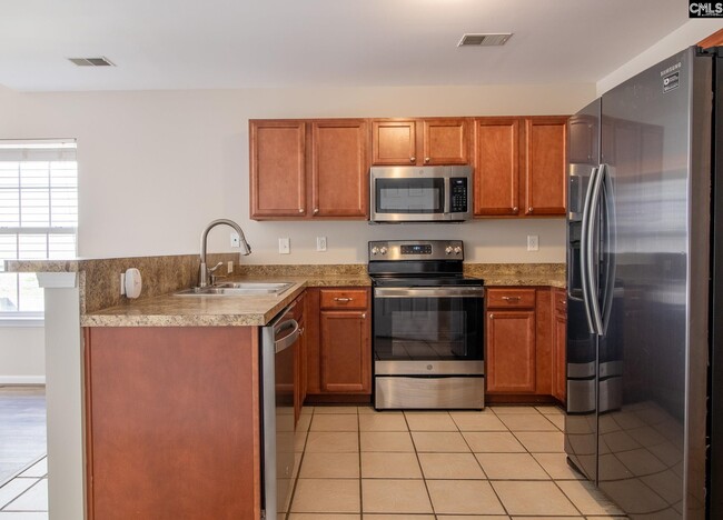 Building Photo - 156 Chesterbrook Ln