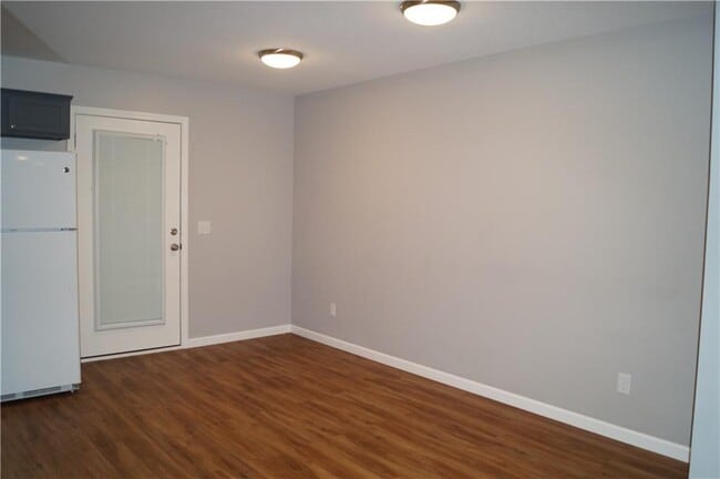 Building Photo - 2839 Meridian Pl