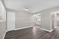 Building Photo - 273 Roderick Dr